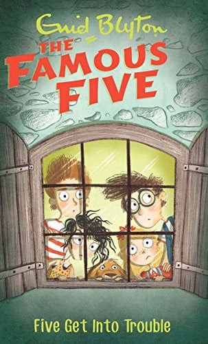 The Famous Five (8) Five Get Into Trouble